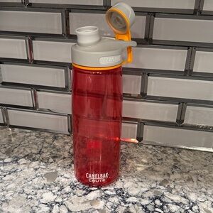 CamelBak Chute Dark Pink and Gray Bottle